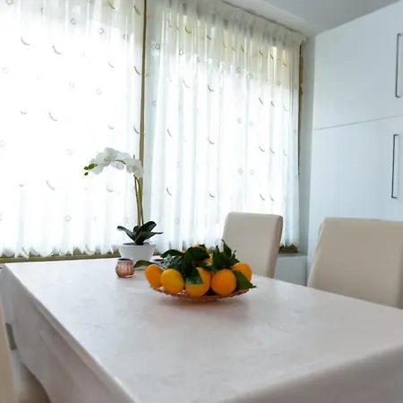 Fuer 5 Personen Ca 55 Qm In Novigrad, Istrien Istrische Riviera Karpinjan