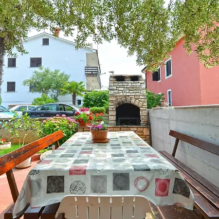 Fuer 5 Personen Ca 55 Qm In Novigrad, Istrien Istrische Riviera Apartment Karpinjan